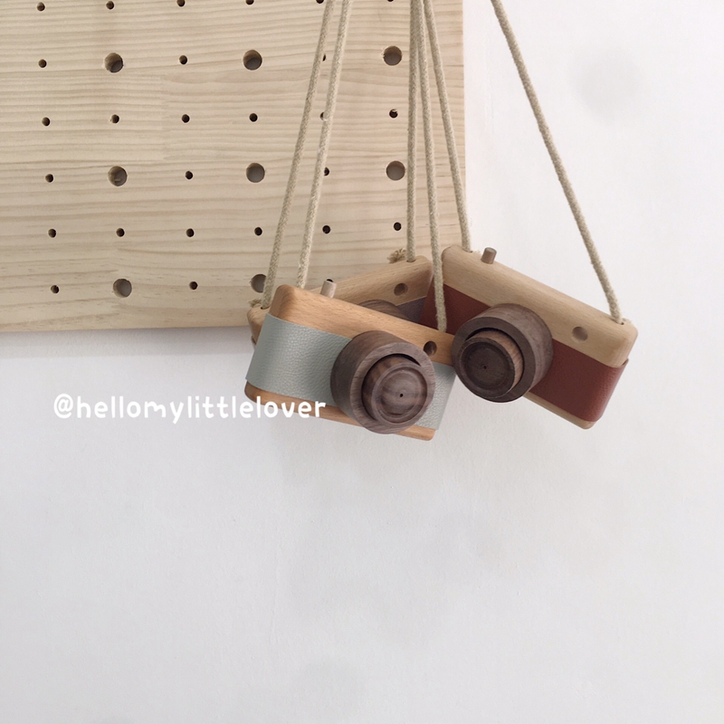 INS wind exclusive custom handmade retro solid wood toy small camera camera camera camera tool