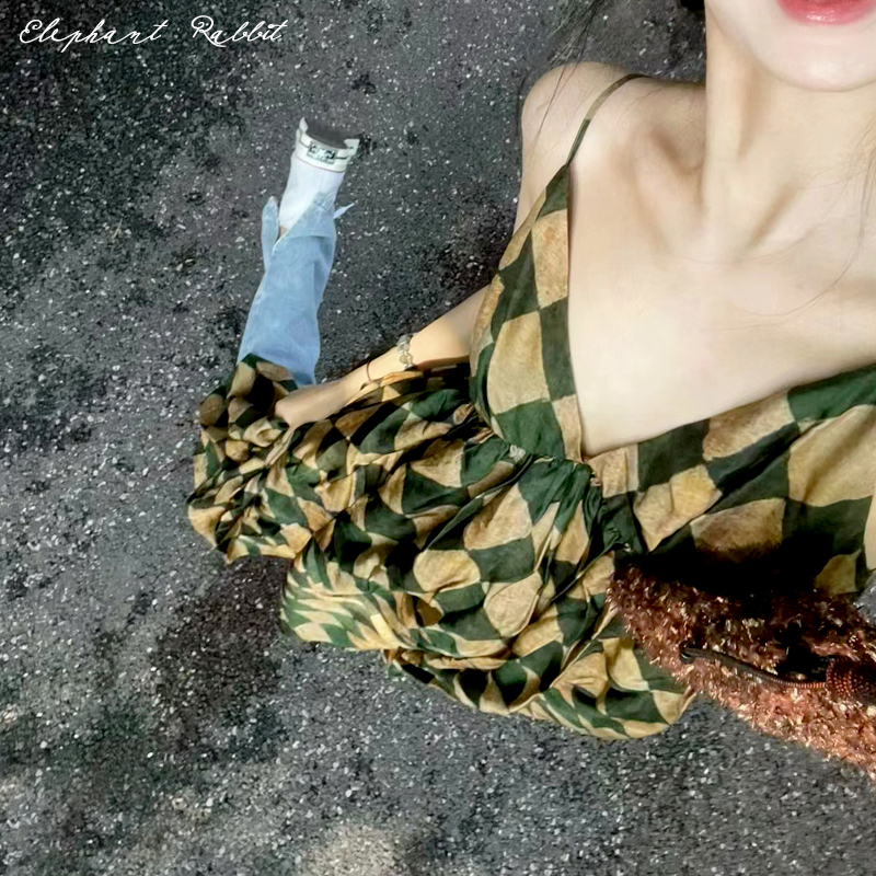 Sanya Vacation Dress Green Checkerboard Backless Suspender Dress Loose Slimming Thai Travel Photo Beach Dress