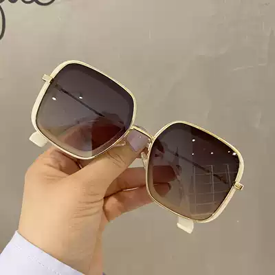 Sunglasses female 2021 net red new Korean glasses Korean wave European and American sunglasses anti-UV round face thin