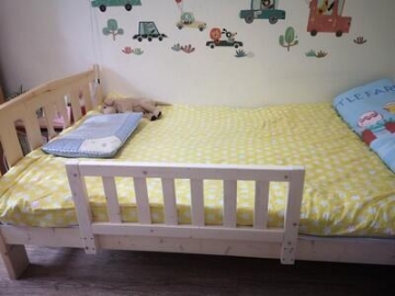 Baby fence solid wood guardrail heightened children's bedside baffle baby guardrail heightened fence custom anti-fall