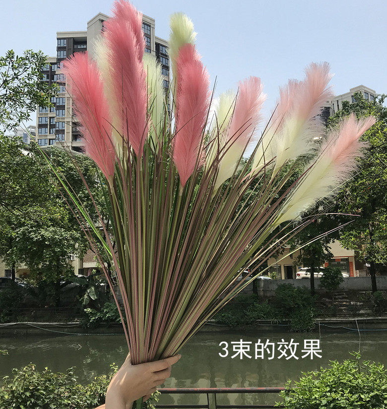 The bunch of new ground dog tail grass reed grass simulation green grass plastic grass fake grass wedding background props flower