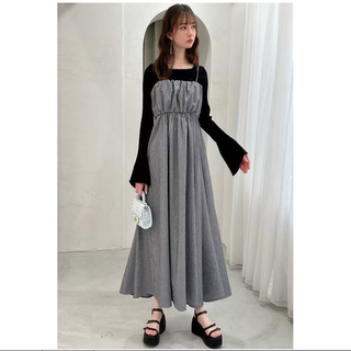 外贸日单 夏季新品 淑女日系 褶饰喇叭吊带连衣裙