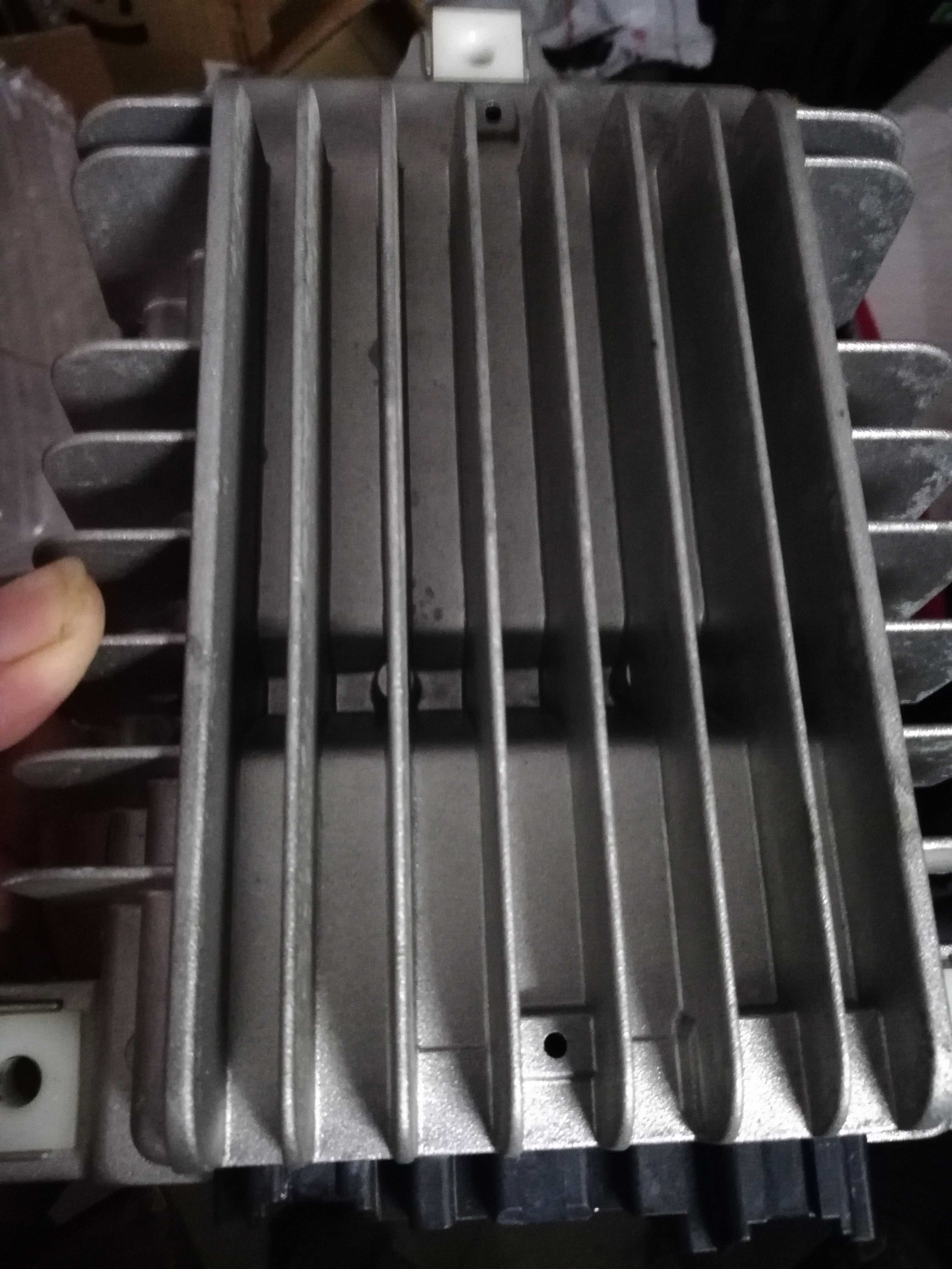 The original car removal Cadillac amplifier Cyver SRX SLS ATS Dr. Bose amplifier