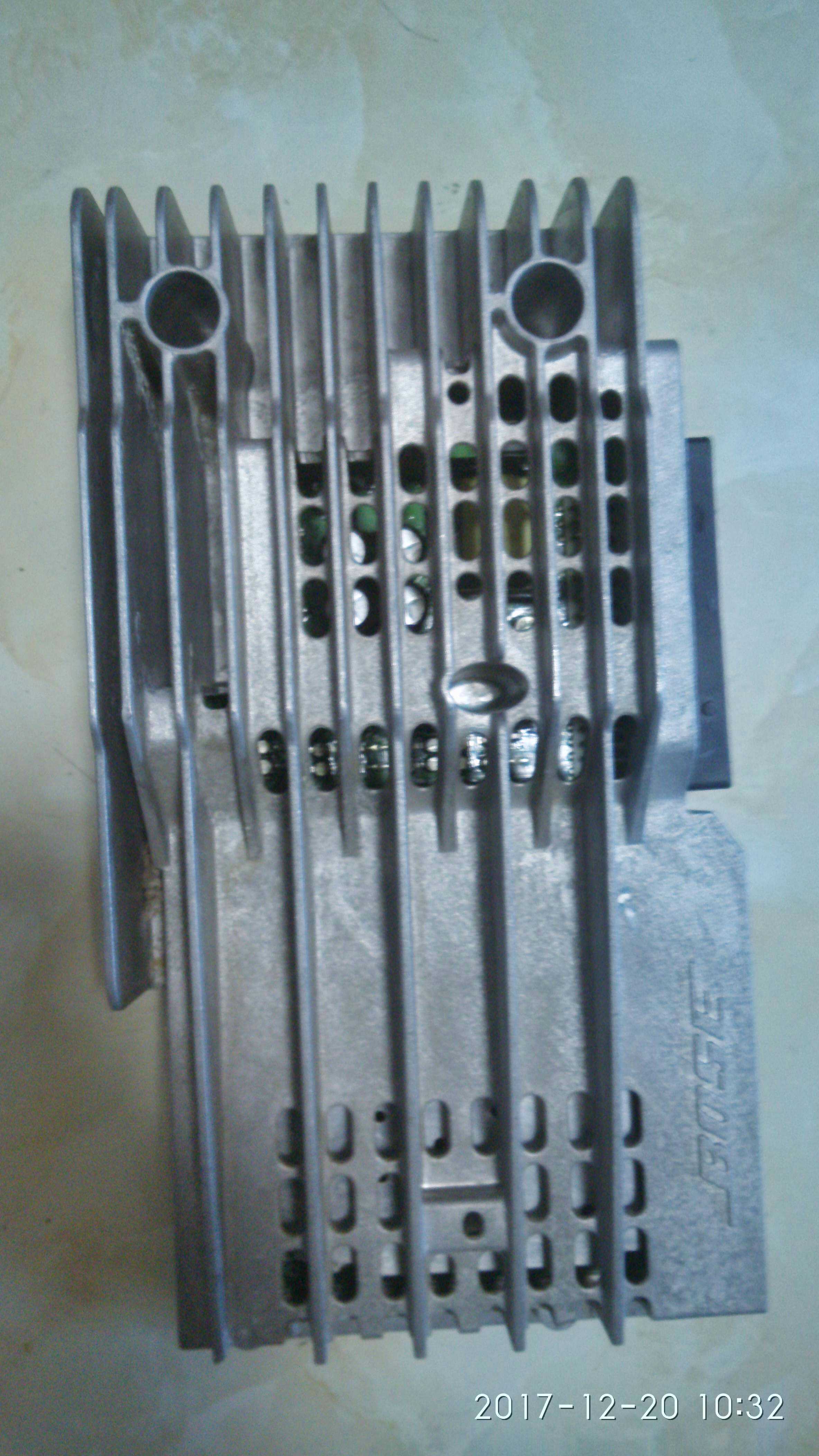 Professional repair Audi TT power amplifier A6 A4 Q5 Q7 Q7 amplifier 4L0035223G PhD BOSE power amplifier maintenance