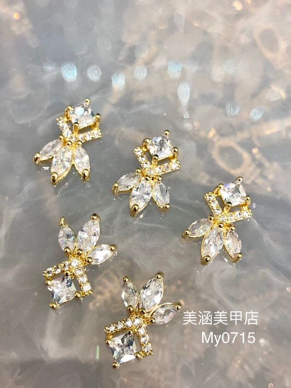 Dụng cụ làm móng tay Trang sức zircon Khoan Net màu đỏ với tính cách lắc cổ điển với cùng đồ trang sức hợp kim Nail - Công cụ Nail