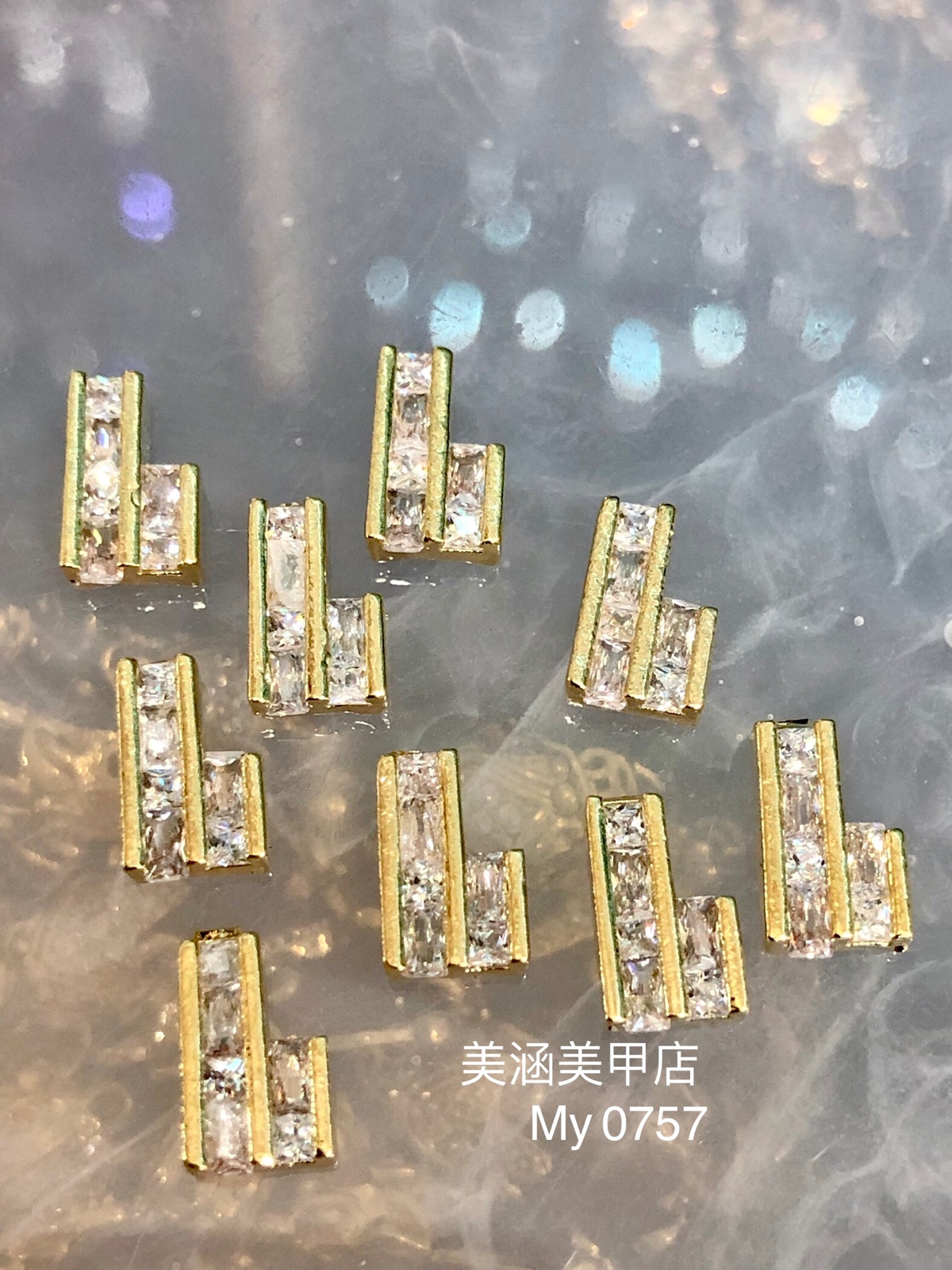 Dụng cụ làm móng tay Trang sức zircon Khoan Net màu đỏ với tính cách lắc cổ điển với cùng đồ trang sức hợp kim Nail - Công cụ Nail cọ nét cơ bản