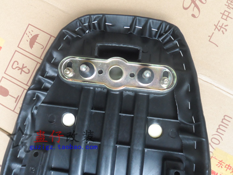 Qingqi Suzuki GSX125 Sai Chi túi ngồi xe máy 125 chỗ đệm nội địa đặc biệt lắp ráp yên xe đặc biệt bọc yên xe air blade