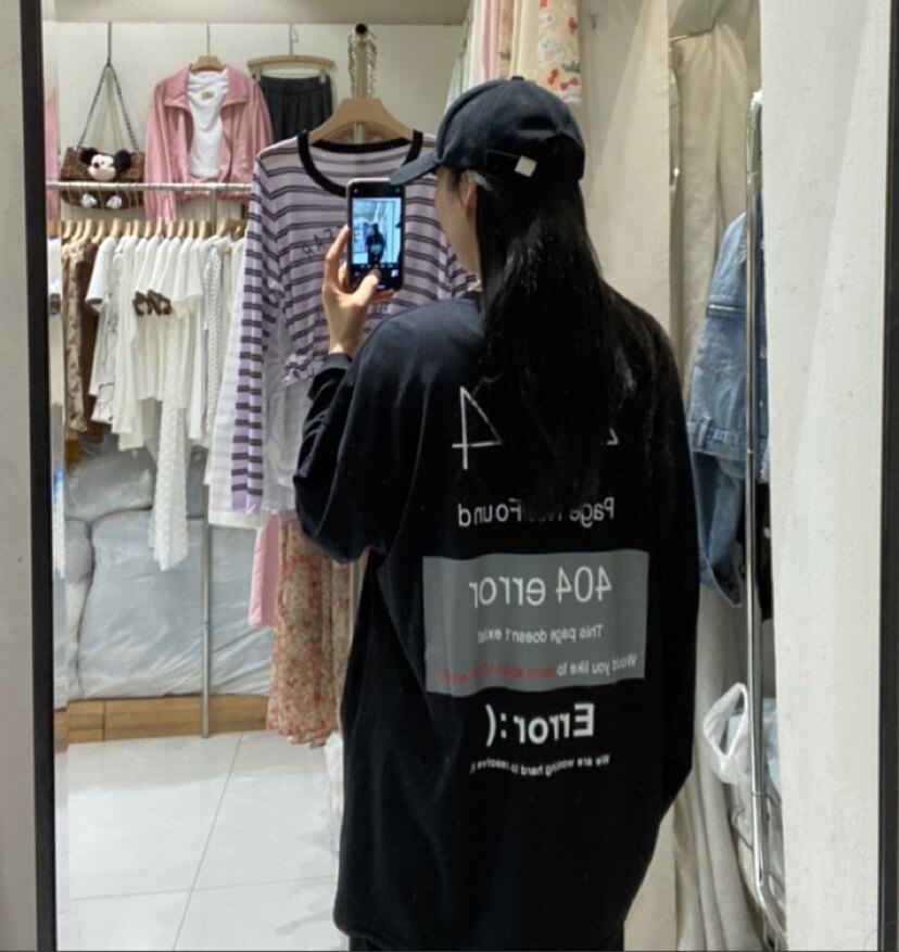 上海七浦路轻奢女装的LOGO