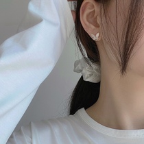 White Fritillaria butterfly earrings female summer temperament small oil painting sense mosquito coil ear clip female painless invisible