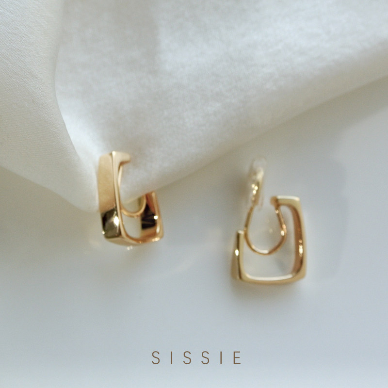 Painless mosquito coil ear clip female metallic sense premium sense earless earring earrings 2021 new trend