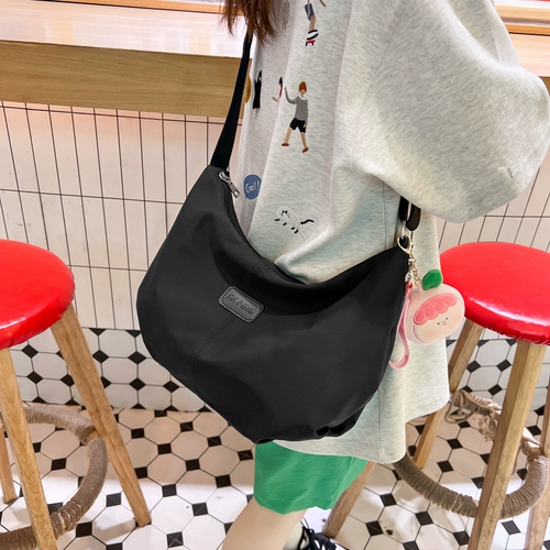 Универсальная сумка на одно плечо, подходит для студента