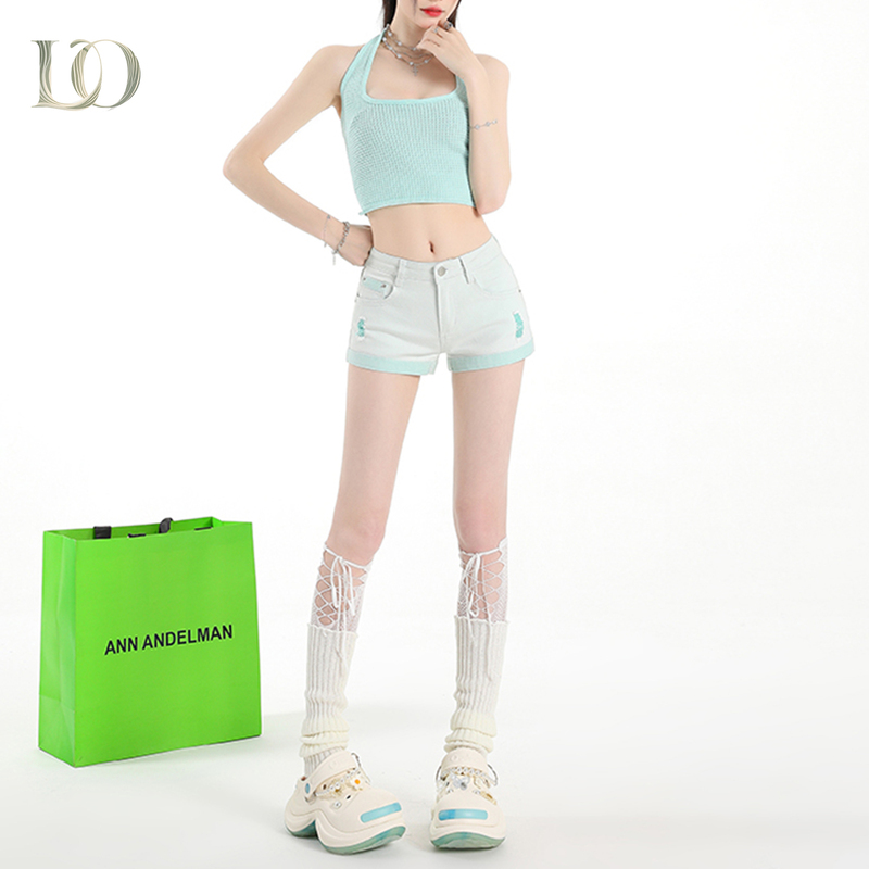 American-Style Mint Green Low-Waist Denim Shorts for Women, 2026 Summer New Slim-Fit Versatile Hot Girl Style Hip-Hugging Hot Pants