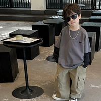 Темно-серый