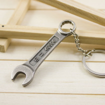 Creative small wrench model keychain pendant Classic mens key ring Imitation tool trinkets Metal