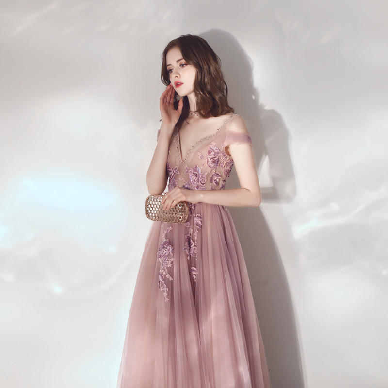 Oli's home bridesmaid dress female 2022 new wedding toast dinner long skirt presided over the annual meeting of celebrities Western style fairy small