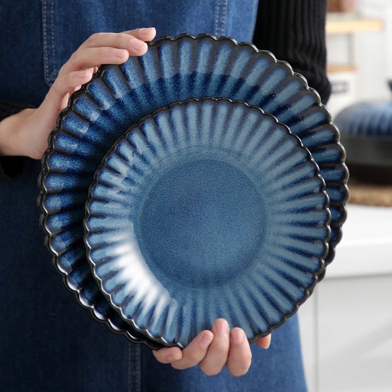 What a beautiful Japanese kiln daisy tableware set daisy dish dish dish dish dish dish dish
