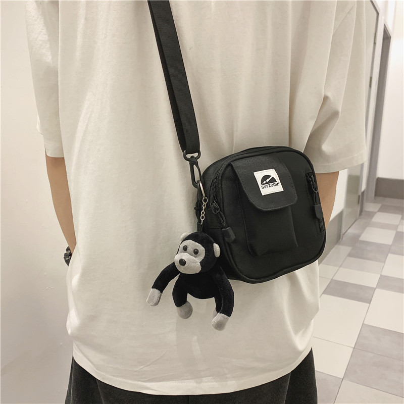 Skew Satchel Men Ins-bag Chains Korean version Day Department Summer New Leisure Sports 100 lap single shoulder bag Men's style