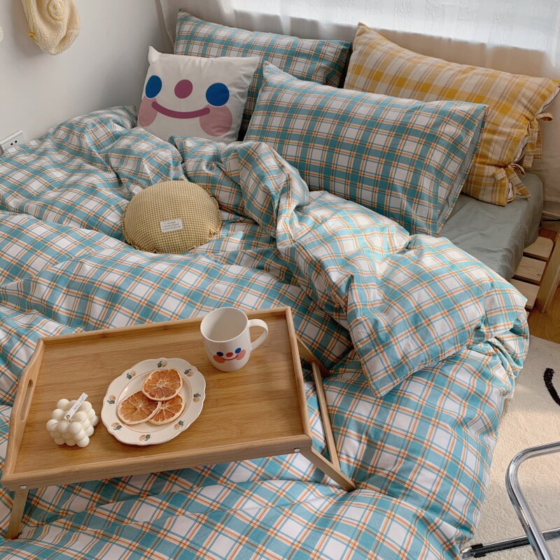 Literary retro plaid four-piece set of cotton pure cotton simple small fresh striped temperament girl heart lady wind quilt cover