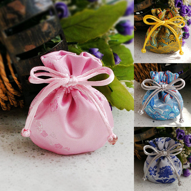 Tassel car pendant mini brocade bag Classic purse bag Hanfu bag jewelry play fetal hair bag