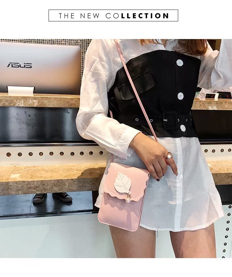 Thẻ gói mới một túi ví nữ đeo chéo 2019 điện thoại di động đoạn dọc vai mùa hè túi một gói Túi Messenger - Túi điện thoại túi louis vuitton nữ