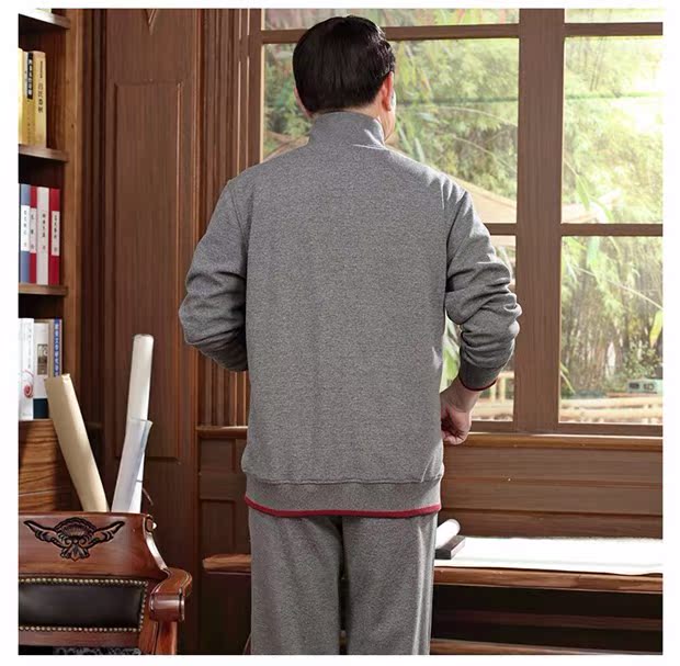 Bộ đồ thể thao cotton trung niên phù hợp với nam mùa xuân và mùa thu cha mặc áo len thể thao giản dị phù hợp với bộ đồ hai mảnh nam quần bò nam đẹp