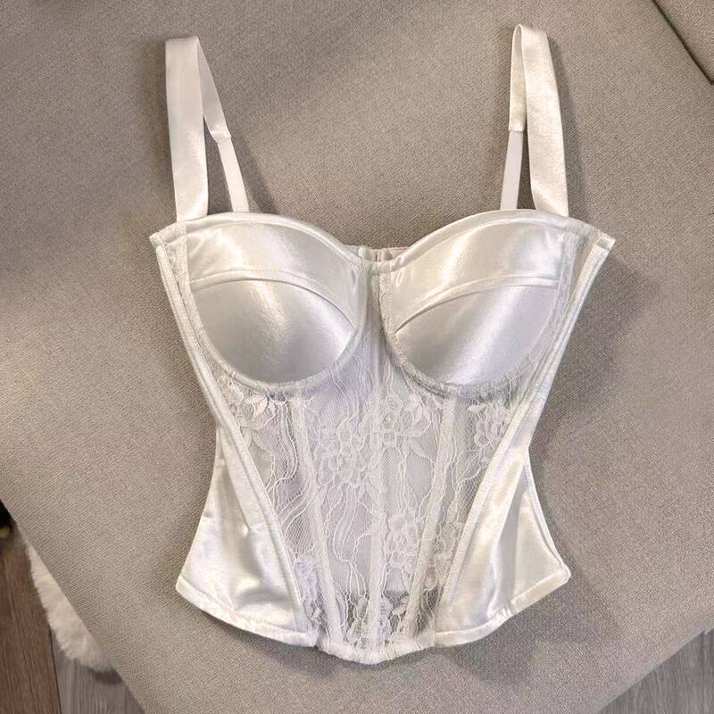 Retro White Lace Spliced Satin Elegant Tube Top with a High-End Feel and a Niche Style Retro White Lace Spliced Satin Elegant Tube Top with a High-End Feel and a Niche Style