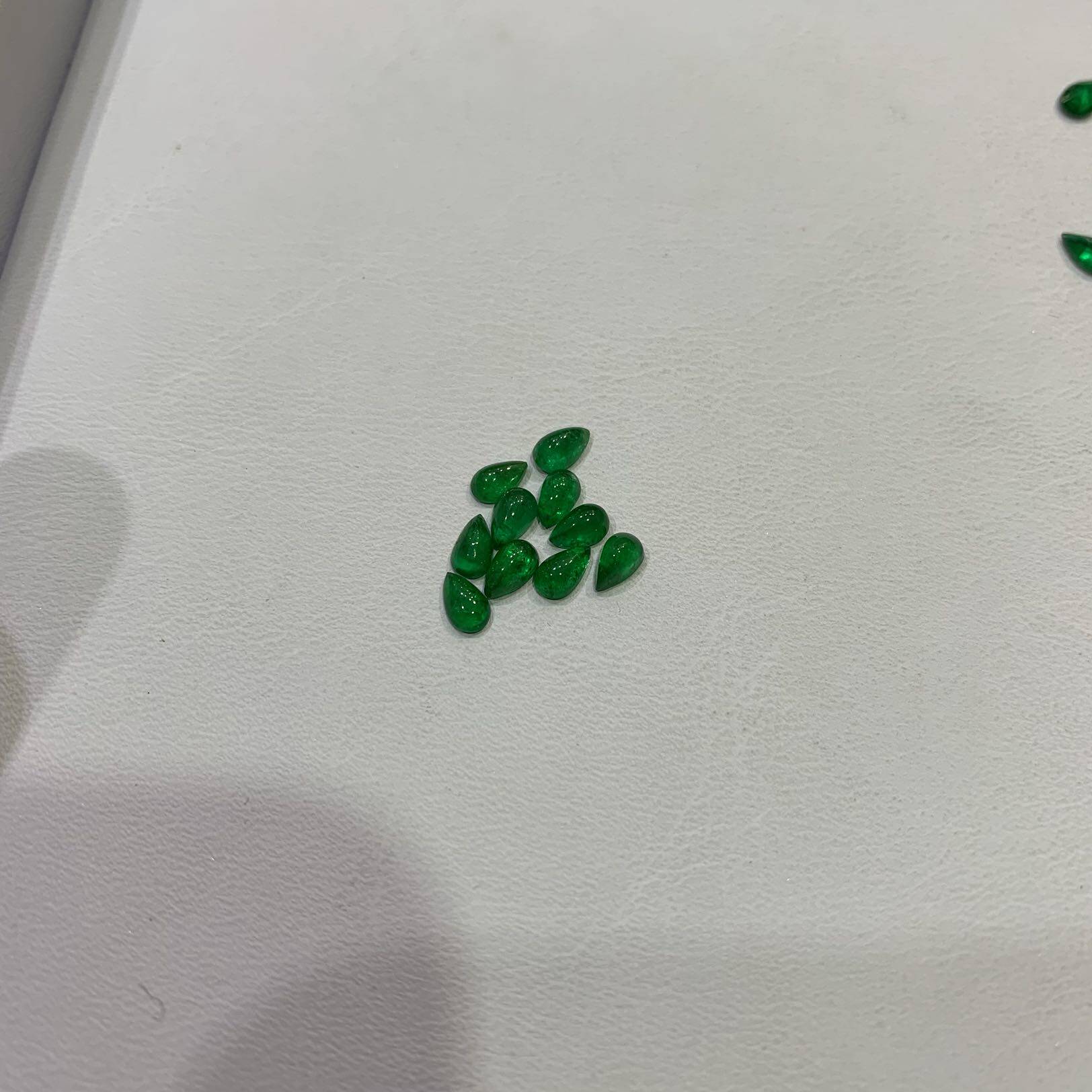 3*5 water drop plain Emerald