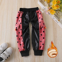 Горшок с пыленным розовым порошком