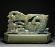 70s Jun Porcelain Second Factory Pine Crane Extended Year Pen Rack Wenfang Pendulum with Microblemishes