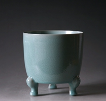 Ru Porcelain Sky Green Deep Belly of Qingliang Temple Stone Glaze Ice Sheet Early Li Zhiqiang Works