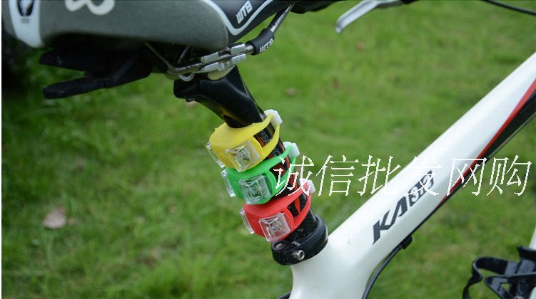 Lumière vélo - Frog Lumières - Ref 2403820 Image 13