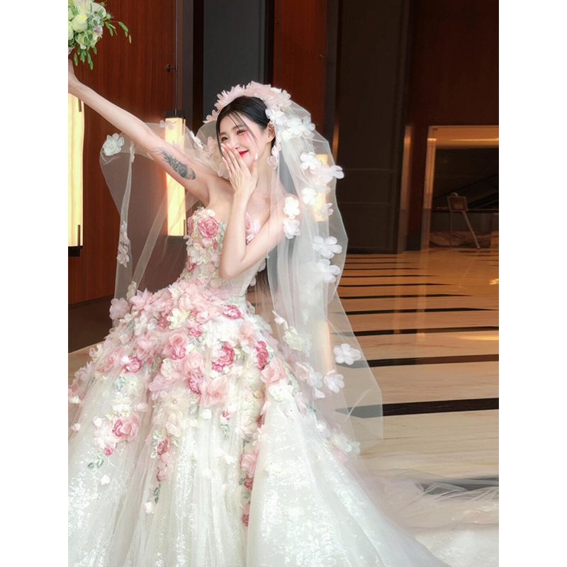 チューブトップウェディングドレス花嫁2024新しい2025小さな家出プリンセス重工業高級ピンクの花
