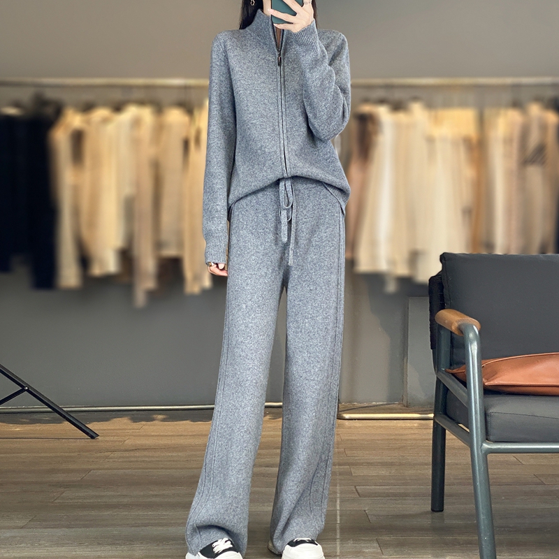 Autumn and Winter Cashmere Suit for Women, Stand-Up Collar Zipper Sweater, Knitted Woolen Sweater, Fashionable Wide-Leg Pants Two-Piece Set, Straight-Leg Pants