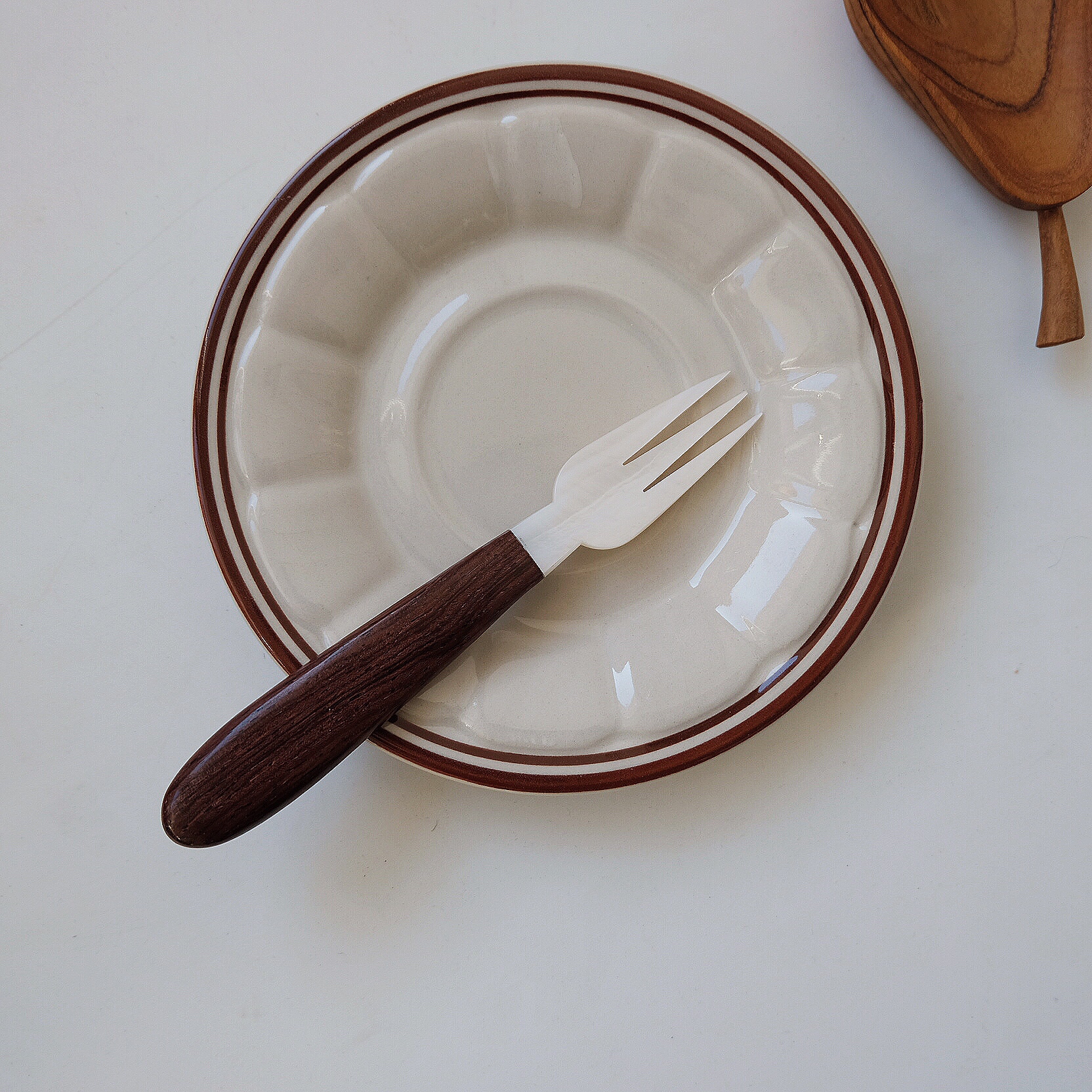 Suri Chunhe Natural Wooden Handle Shell Spoon Mini Coffee Spoon Handmade Solid Wood Handle Dessert Spoon