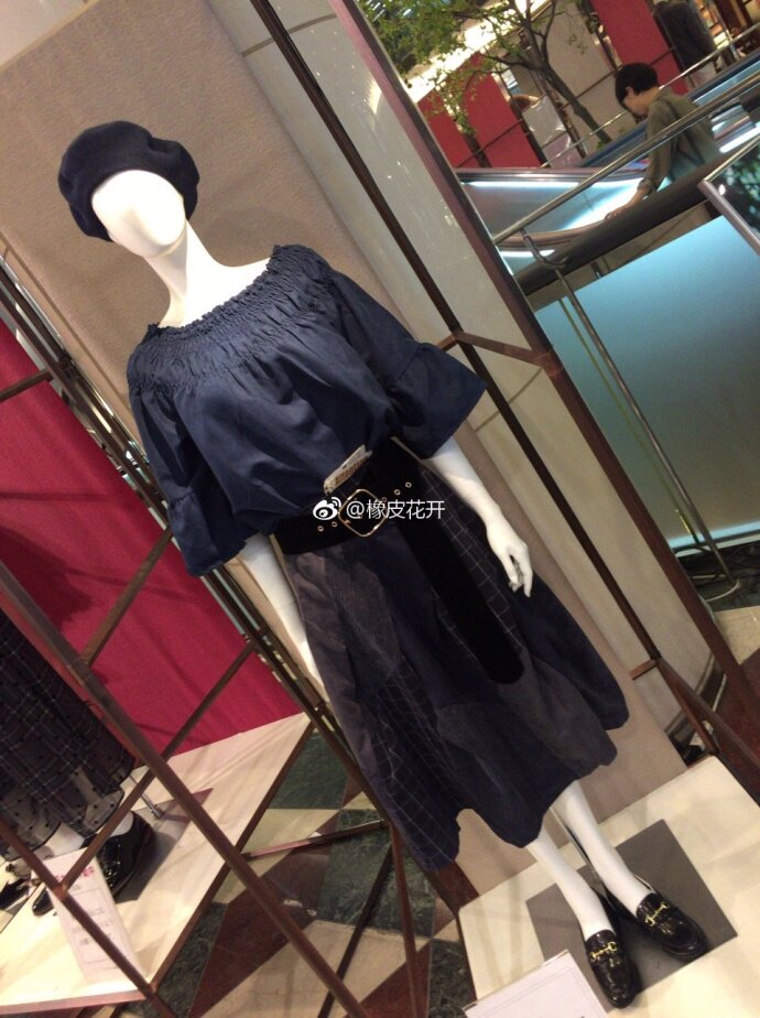 Japan Direct Mail Collage of small crowdcards with thousands of bird lattice splicing irregular half skirts 