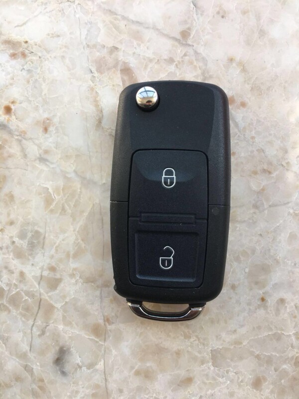 Howo A7 T7 Heavy Duty Truck Howo Commander Light Truck Champion Auto Parts Remote Control 717 Micro Truck 757 Key
