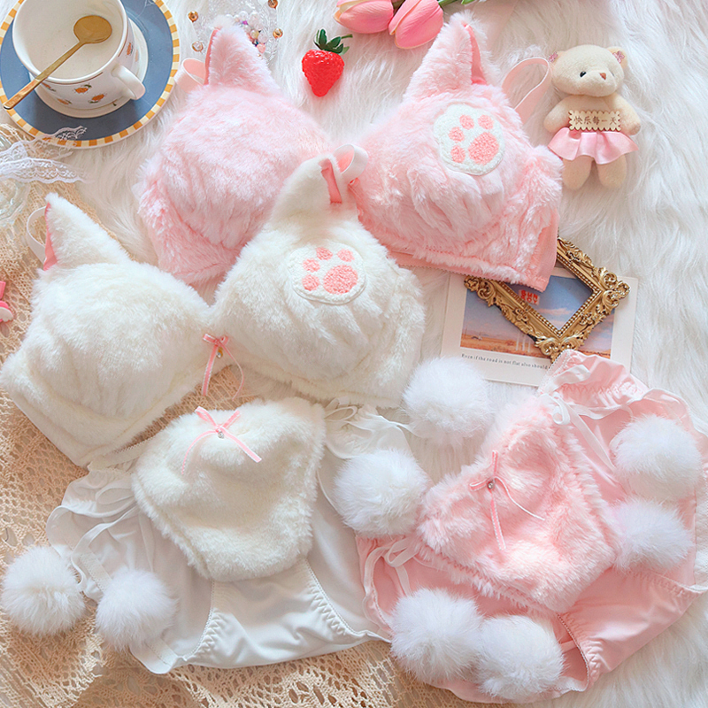 Cute Cat and Bear Plush Underwear Set for Women in Autumn and Winter, No Underwire, Push-Up Bra, Warm Cute Cat and Bear Plush Underwear Set for Women in Autumn and Winter, No Underwire, Push-Up Bra, Warm