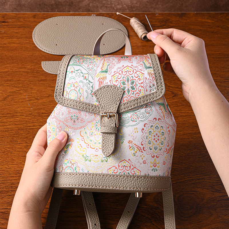 Genuine Leather DIY Handmade New Chinese Style Embroidered Backpack for Women, Commuter Bag, Hand-Sewn Versatile Mini Backpack Genuine Leather DIY Handmade New Chinese Style Embroidered Backpack for Women, Commuter Bag, Hand-Sewn Versatile Mini Backpack