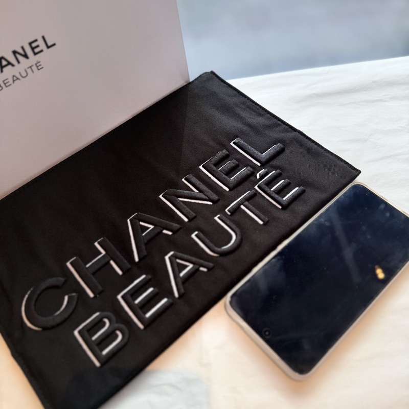 Chanel Skincare Counter Gift Black Three-Dimensional Embroidered Large Canvas Storage Bag Cosmetic Bag Free Shipping