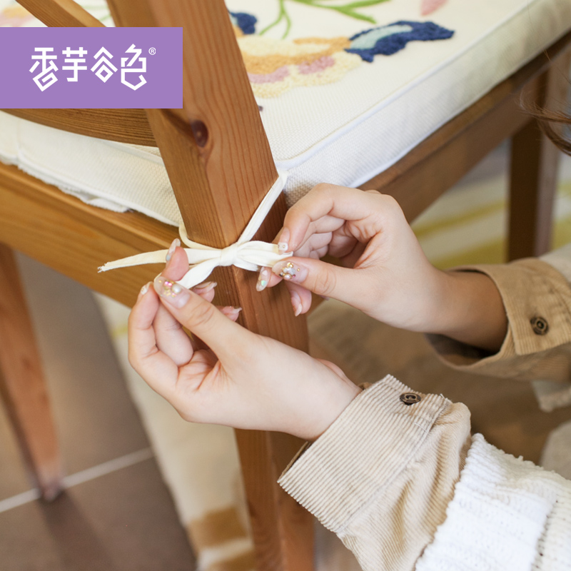 �����ɫ�����ε�A707