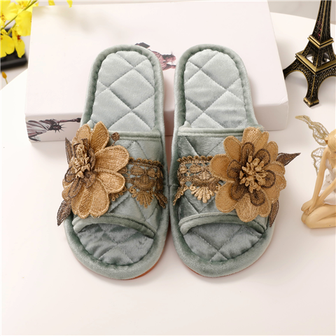 The new machine wash silent silent bottom slippers do not hurt the floor bulls and cloth art indoor spring and summer home women