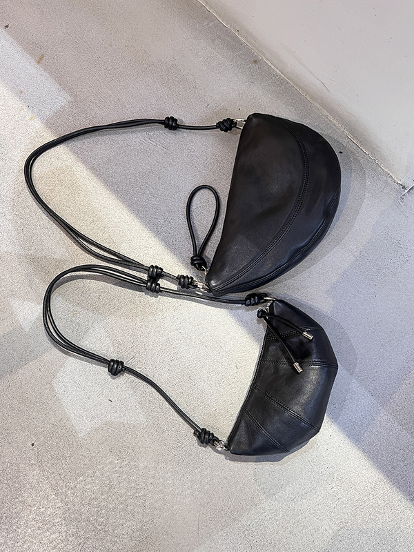 First-Layer Sheepskin Crescent Bag for Women, 2025 New Genuine Leather Croissant Bag, Commuter Dumpling Bag, Versatile Shoulder and Crossbody Bag First-Layer Sheepskin Crescent Bag for Women, 2025 New Genuine Leather Croissant Bag, Commuter Dumpling Bag, Versatile Shoulder and Crossbody Bag