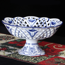 Modern new Chinese blue and white ceramic candy plate creative simple fruit plate Retro living room coffee table ornaments Chinese style
