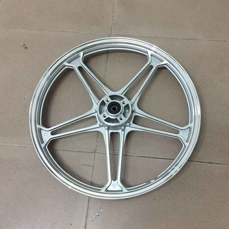 Motorcycle diamond leopard HJ125K steel ring HJ125 Zongshen 150 front steel ring silver leopard HJ125-6 wheel aluminum wheel