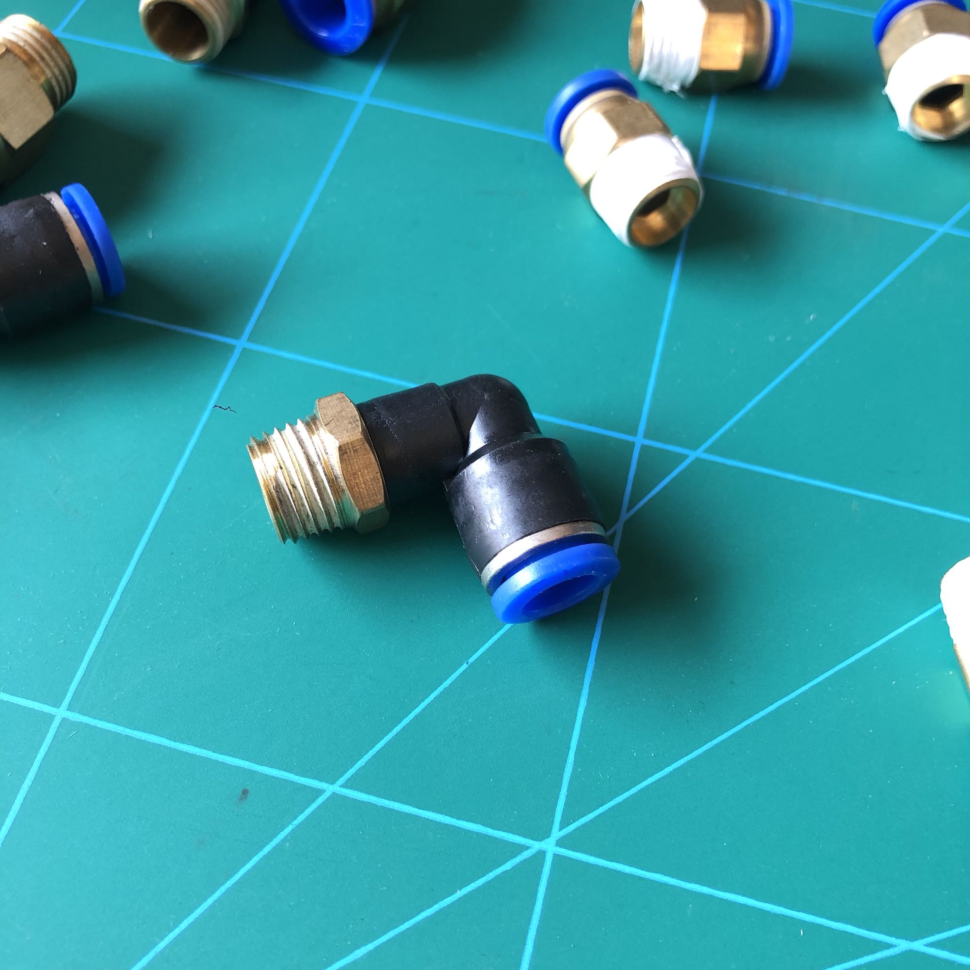 Air compressor trachea joint Air pump interface Air compressor accessories Tubing joint 8mm trachea plug