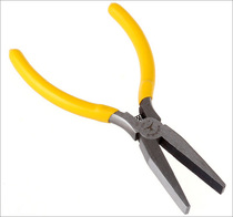 Hong Kong Feilu 6-inch chrome vanadium steel flat nose pliers 150mm toothless flat nose pliers flat nose pliers toothless pliers RT-603