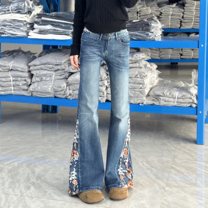American Retro Embroidered Flared Jeans for Women, Early Spring New Style, Plus Size, Low Waist, Hot Girl Street Style, Slim Fit Bell-Bottom Pants