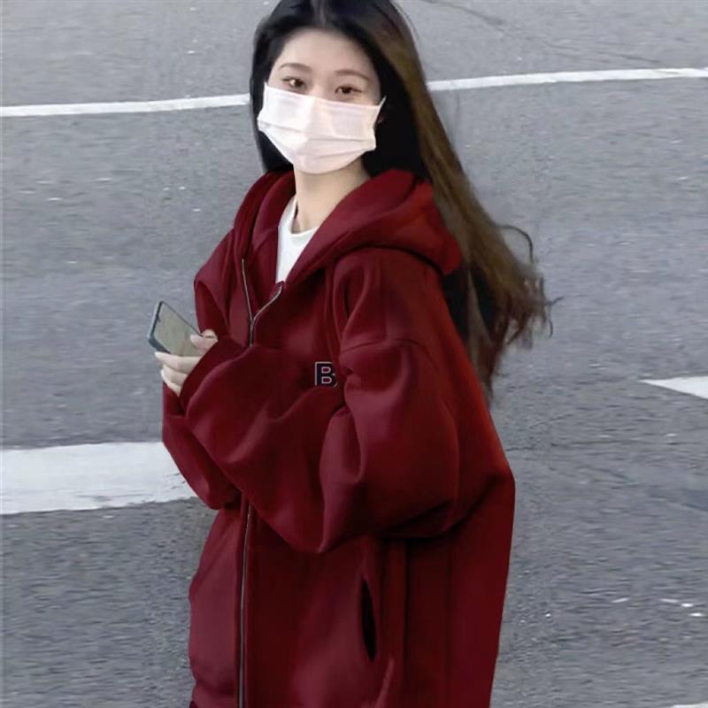 New Style Super White Zipper Cardigan Sweatshirt for Women, Fleece-Lined and Thickened, ins Trendy Loose Hooded Burgundy Couple's Jacket New Style Super White Zipper Cardigan Sweatshirt for Women, Fleece-Lined and Thickened, ins Trendy Loose Hooded Burgundy Couple's Jacket