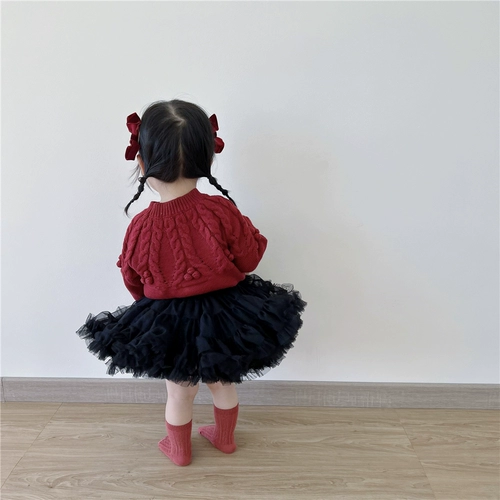 Брендовый демисезонный пуховик, трикотажный шерстяной свитер для девочек