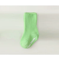 Нежный зеленый